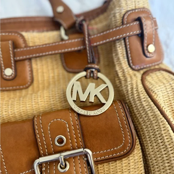 Michael Kors Woven Tan and Brown Shoulder Bag - Picture 2 of 15